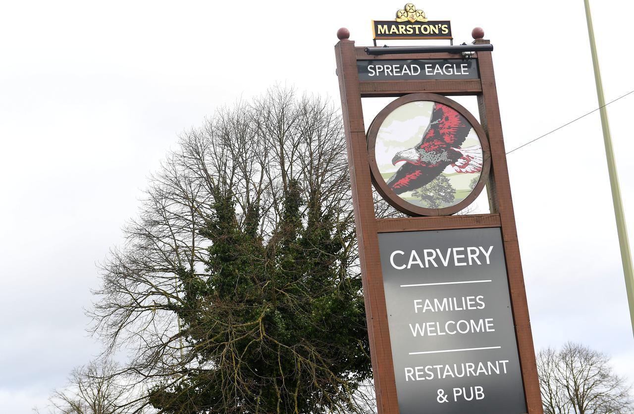 Spread Eagle, Gailey By Marston'S Inns Extérieur photo